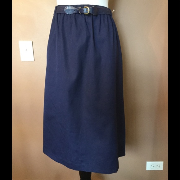 Alfred Dunner Dresses & Skirts - Alfred Dunner ! Navy Blue Skier !